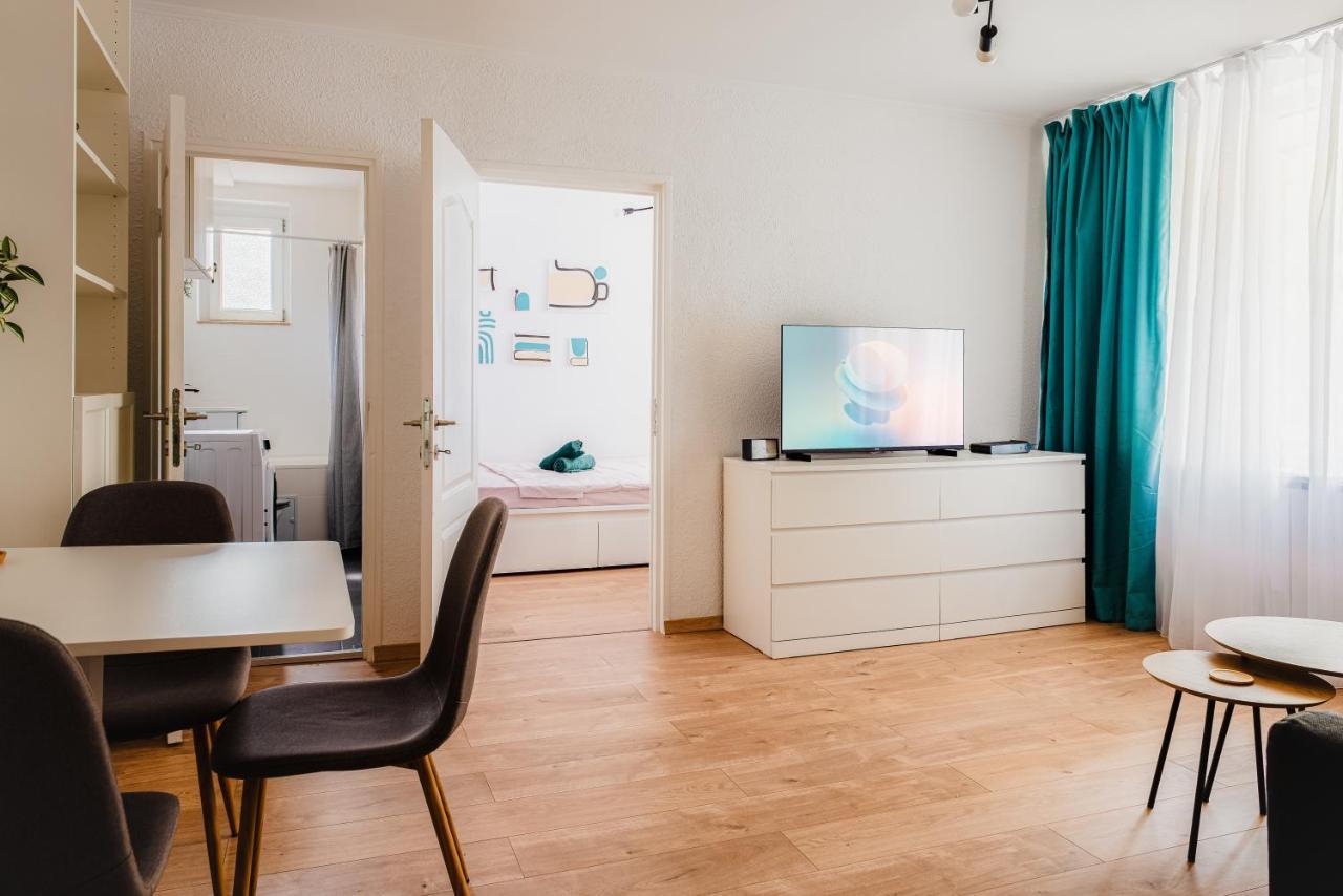 Cozy Apartment Ultracentral Universitate Square Bukarest Eksteriør billede